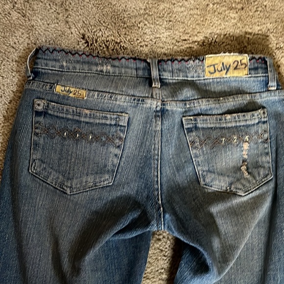 July 25 Jeans - Picture 5 of 11